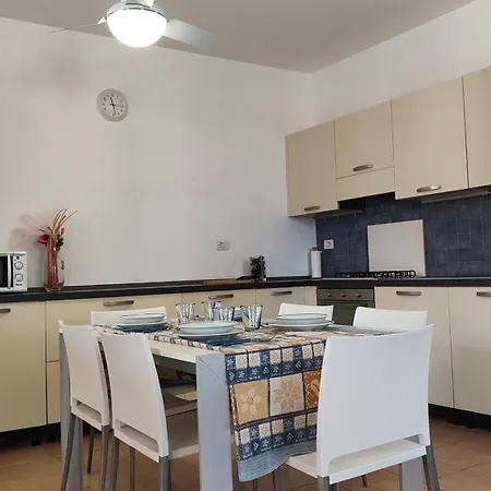 Barbato Apartment *