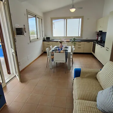 Barbato Guest House, Spaziosi Con Terrazza, 3 E Parcheggio Privato Reitani